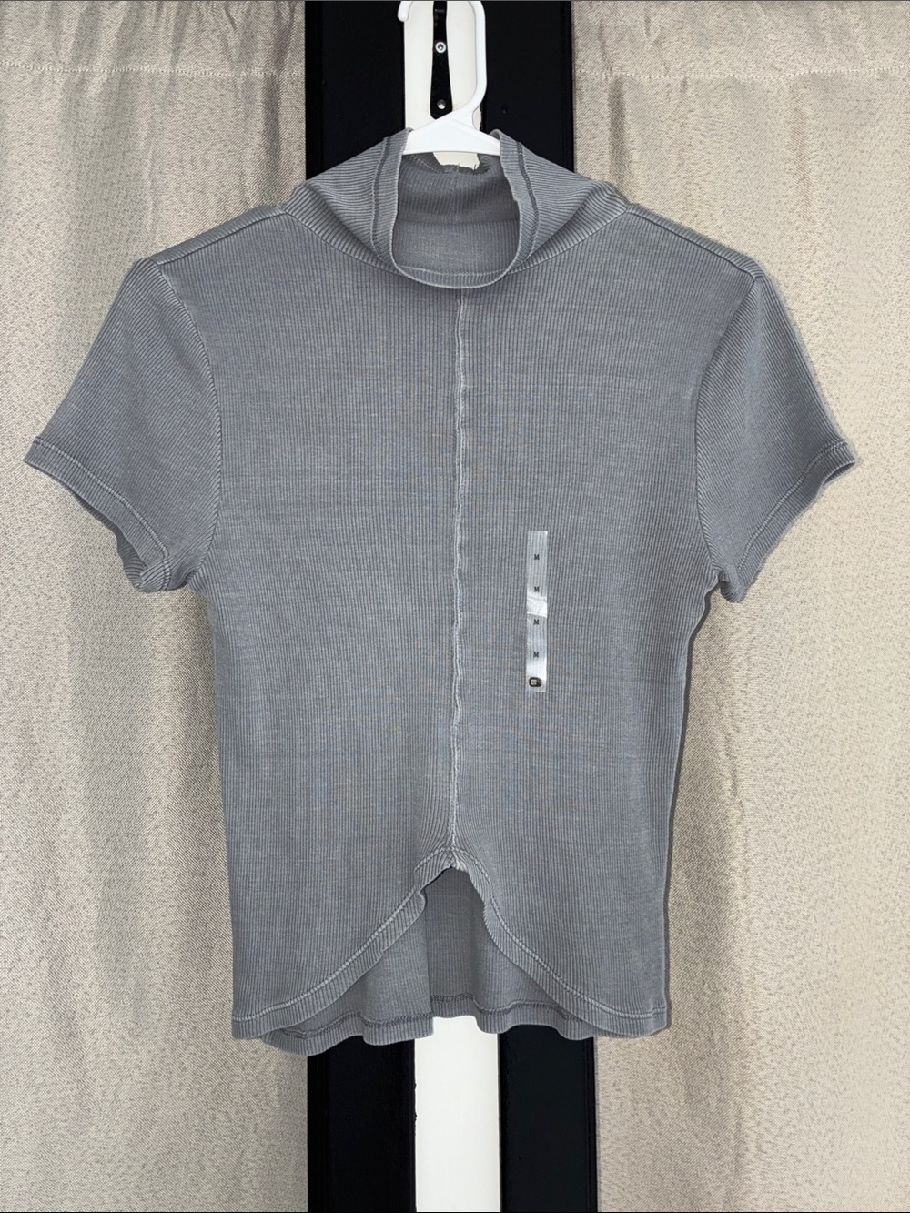 Gilded Intent - Ribbed Turtleneck Tee - Picture 2 of 9